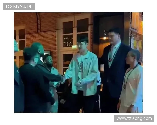 户愚吕弟与姚明的奇妙对话:从篮球到武道的跨界交流与启示 户愚吕弟与姚明的奇妙对话:从篮球到武道的跨界交流与启示